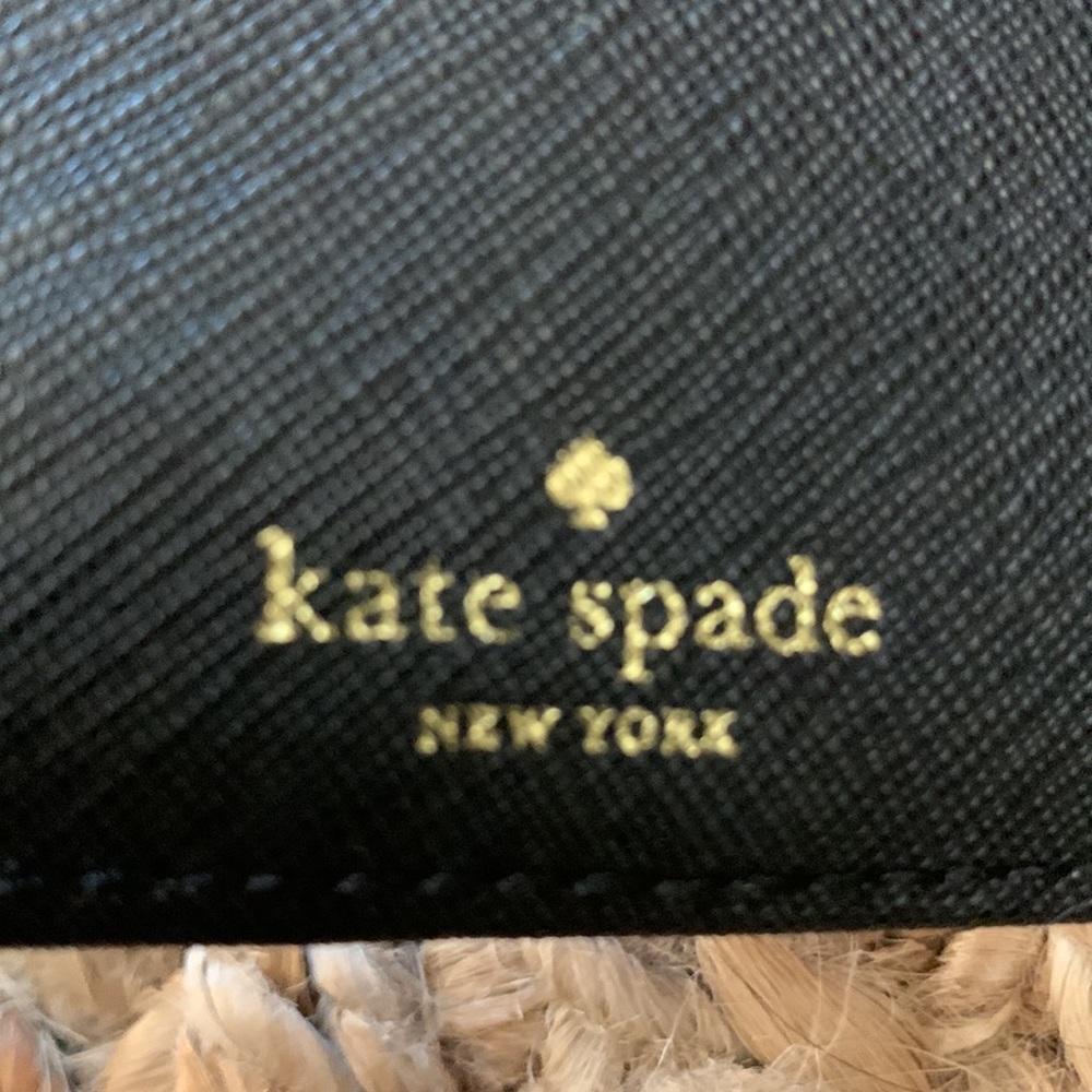 Kate Spade wallet - Picture 5 of 5